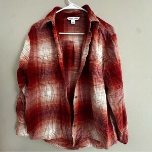 Old Navy Boyfriend Shirt Flannel Button Down Women M Cabincore Red Plaid